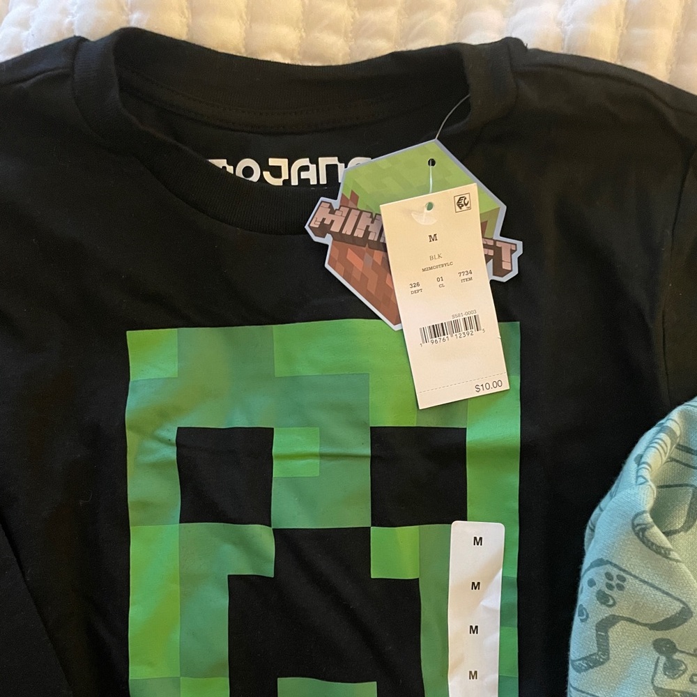 Video Game Shirts - Picture 2 of 6